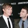 Dane DeHaan et Daniel Radcliffe complices lors de la projection du film Kill Your Darlings au Paris Theater, New York, le 30 septembre 2013.
