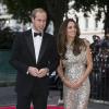 Kate Middleton le 12 septembre 2013 à Londres lors de son retour officiel après son congé maternité à l'occasion des Tusk Conservation Awards avec le prince William