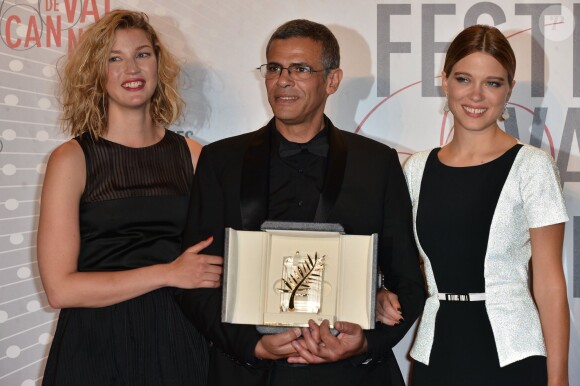 Mona Walravens, Abdellatif Kechiche, Léa Seydoux lors du 66e festival de Cannes le 26 mai 2013.