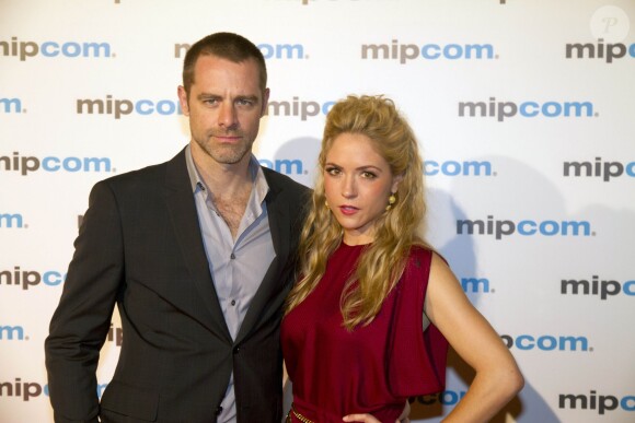 David Sutcliffe et Brooke Nevin (Cracked) - Soirée d'ouverture du MIPCOM au Palais des Festivals à Cannes le 7 octobre 2013.