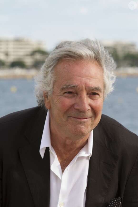 Pierre Arditi présente "Le Sang de la Vigne" au MIPCOM au Palais des Festivals à Cannes le 7 octobre 2013.