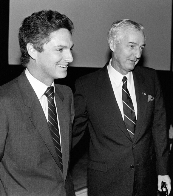 Paul Desmarais et son fils Paul Desmarais Jr. à Montréal, le 9mai 1989