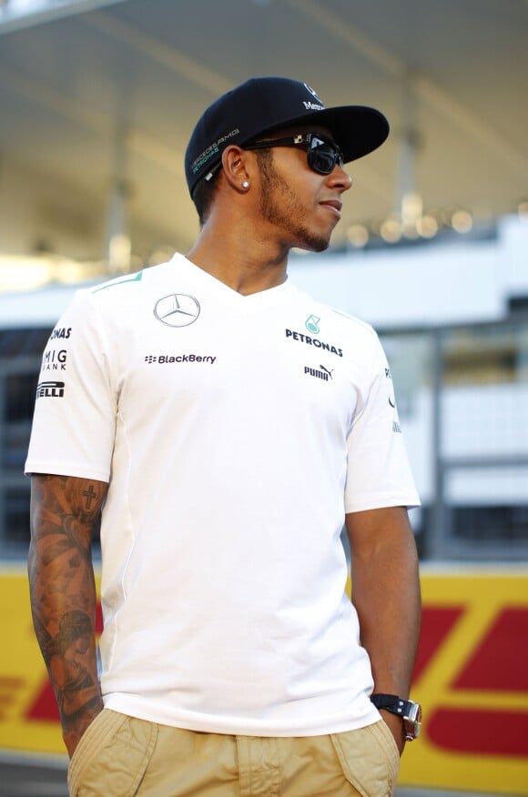 Lewis Hamilton dans le paddock du Grand Prix du Japon à Suzuka le 13 octobre 2013