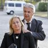 Emilio de Villota et Isabel Comba aux funérailles de leur fille Maria de Villota à Madrid en Espagne le 15 octobre 2013.