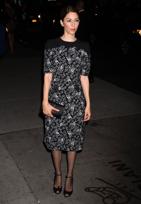Sofia Coppola arrive au Cipriani 55 Wall Street pour assister au gala Night Of Stars organisé par le Fashion Group International. New York, le 22 octobre 2013.