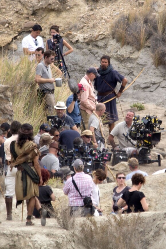 Christian Bale, bien barbu et chevelu, sur le tournage du film "Exodus" dans le désert de Tabernas (province d'Almeria) en Espagne, le 22 octobre 2013
