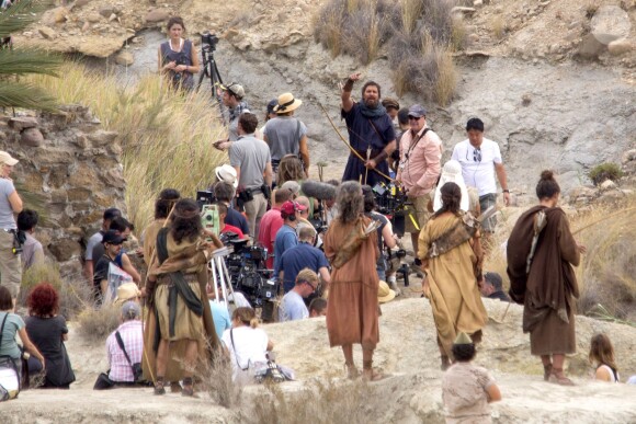 Christian Bale, barbu et chevelu, sur le tournage du film "Exodus" dans le désert de Tabernas (province d'Almeria) en Espagne, le 22 octobre 2013
