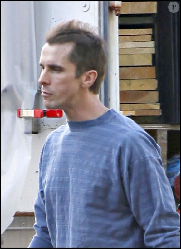 Exclusif : Christian Bale sur le tournage de son film, The Fighter, très maigre, le 13 juillet 2009 à Los Angeles