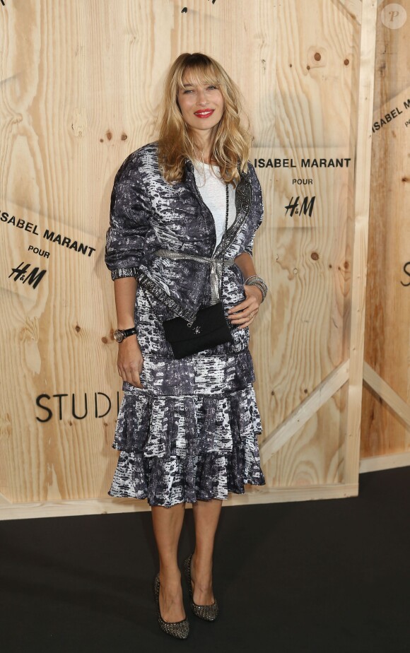 Alexandra Golovanoff assiste à la soirée Isabel Marant pour H&M au Tennis Club de Paris. Paris, le 24 octobre 2013.
