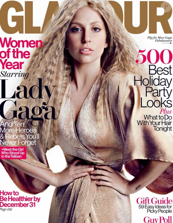Lady Gaga en couverture du magazine Glamour, daté du mois de décembre 2013.