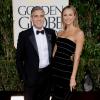 George Clooney et Stacy Keibler lors des Golden Globes à Los Angeles en 2013.