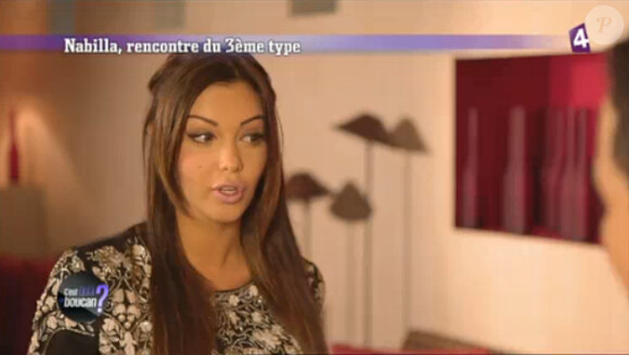Nabilla dans l'émission C'est quoi ce boucan ? - émission du samedi 9 novembre 2013.