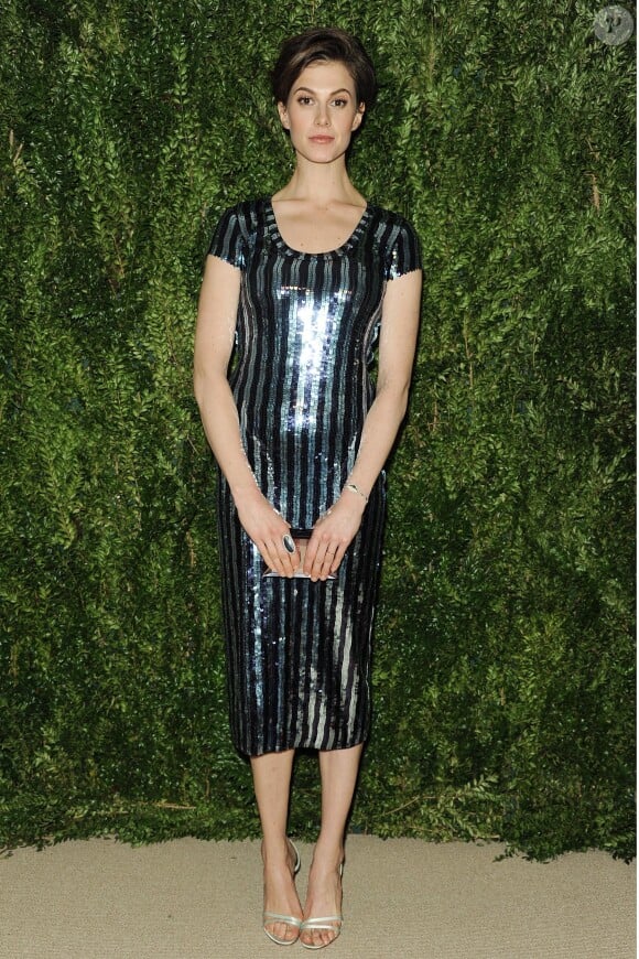 Elettra Rossellini Wiedemann assiste à la remise du 10e prix du CFDA/Vogue Fashion Fund aux Spring Studios. New York, le 11 novembre 2013.