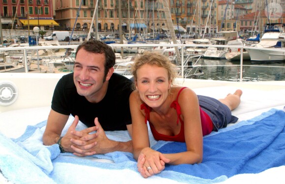 Alexandra Lamy et Jean Dujardin à Nice le 24 juillet 2002