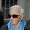 Exclusif - Charles Aznavour lors de l'enregistrement de l'émission de "Vivement dimanche" à Paris le 6 novembre 2013.