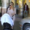 Kim Kardashian emmène sa fille North chez le pédiatre à Beverly Hills, le 10 octobre 2013.