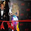 Lady Gaga inaugure le nouveau magasin H&M sur Times Square à New York, le 13 novembre 2013.