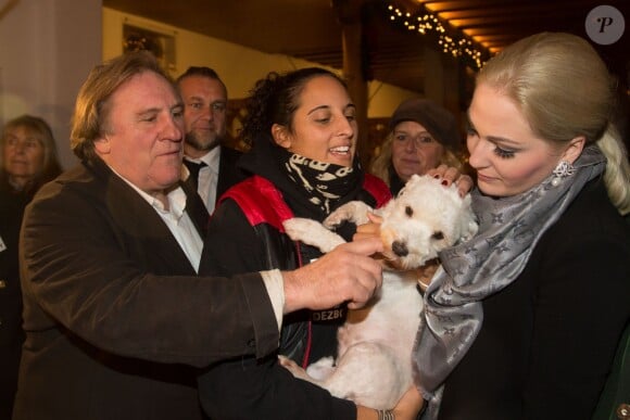 Gérard Depardieu et sa fille Roxane, Kathrin Glock à l'ouverture du marché de Noël "Gut Aiderbichl" en Henndorf, Autriche le 14 novembre 2013.