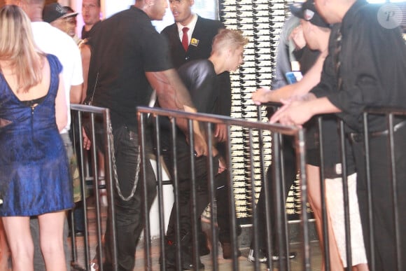 Justin Bieber and his entourage stopped at Zax Club around 2:30 am where they stayed for about 2 hours, after performing for his crazy fans in Rio de Janeiro, Brazil on November 02, 2013. The young star tried to sneak in and avoid been photographed upon arrival. Photo by GSI/ABACAPRESS.COM03/11/2013 - Rio de Janeiro