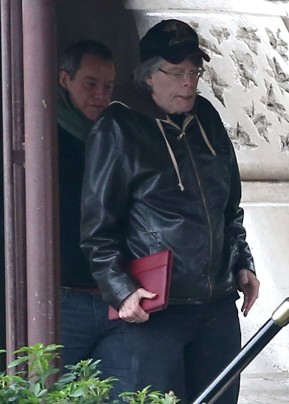 Stephen King est allé dejeûner au restaurant "Le Jules Verne" à Paris le 16 novembre 2013