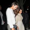 Kendall Jenner et Kim Kardashian, de sortie dans le quartier de l'Upper East Side, se sont rendues au Queen Sofia Spanish Institute pour le vernissage de l'exposition Alta Moda par le photographe Mario Testino. New York, le 18 novembre 2013.