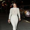 Kim Kardashian s'est rendue avec sa demi-soeur Kendall Jenner au Queen Sofia Spanish Institute dans le quartier de l'Upper East Side, pour le vernissage de l'exposition Alta Moda par Mario Testino. New York, le 18 novembre 2013.