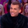 Stromae face à son double féminin sur le plateau du "Grand Journal" de Canal+ le 15 novembre 2013.