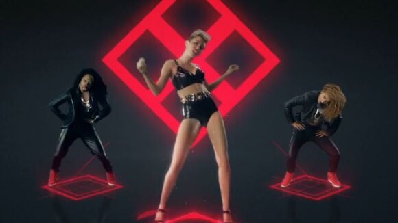 Miley Cyrus : Ultrasexy dans le clip de "Feelin' Myself" avec will.i.am