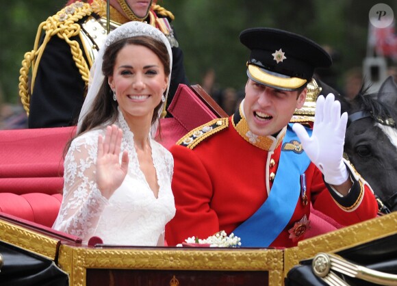 Le prince William et Kate Middleton, coiffée par James Pryce du salon Richard Ward, lors de leur mariage le 29 avril 2011 à Londres.