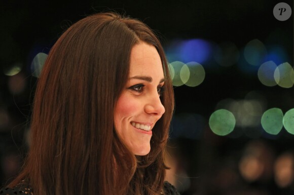 Kate Middleton, la duchesse de Cambridge, au gala de charité annuel SportsBall à Londres, le 28 novembre 2013.
