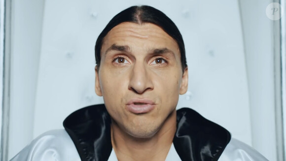 Zlatan Ibrahimovic dans une publicité pour la Xbox One - décembre 2013
