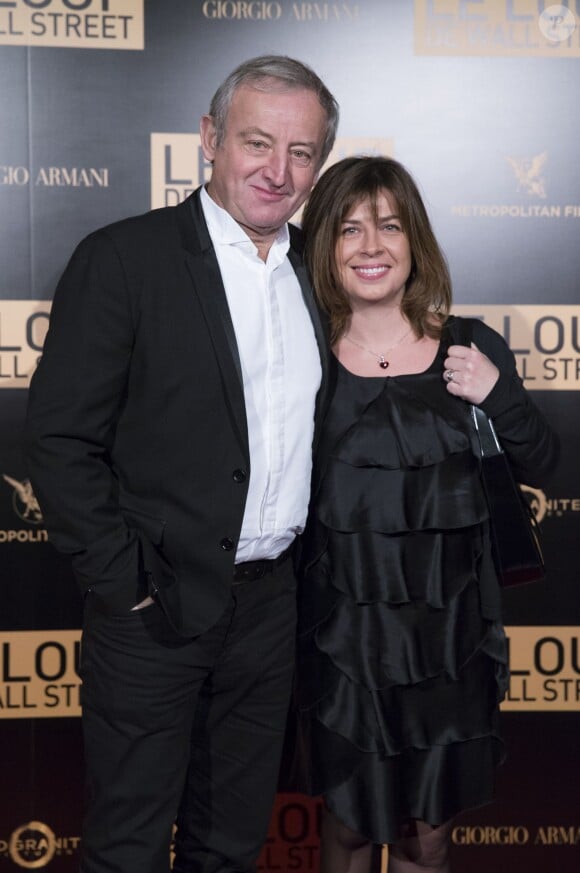 Yann Queffelec et sa femme Servanne lors de l'after-party du film Le loup de Wall Street au Palais Brongniart à Paris, le 9 décembre 2013.