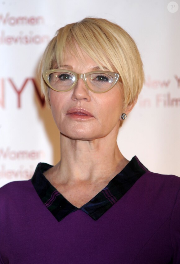 Ellen Barkin - 33e Muse Awards organisés par l'association New York Women in Film & Television, à l'hôtel Hilton de New York le 12 décembre 2013.