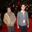 Bernard Tapie et le compagnon de sa fille Sophie, Raphaël Goerhs au Gucci Paris Masters à Villepinte le 7 décembre 2013.