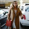 Kim Kardashian se rend au centre commercial Westfield Promenade avec son amie Blac Chyna à Los Angeles. Le 13 décembre 2013.