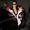 Kourtney Kardashian et sa fille Penelope ont profité d'une après-midi entre filles à Beverly Hills, avec Kim Kardashian. Le 16 décembre 2013.