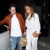 Exclusif - Jennifer Lopez et son petit ami Casper Smart sortent du restaurant "Craig" à West Hollywood, le 17 décembre 2013.