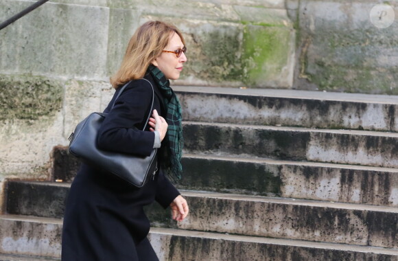 Nathalie Baye lors des obsèques de Kate Barry en l'église Saint-Roch à Paris le 19 décembre 2013