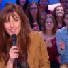 La Miss Météo Doria Tillier a décidé de rendre hommage à Johnny Hallyday en lui chantant une de ses chansons. Mercredi 18 décembre, sur le plateau du Grand Journal de Canal +.