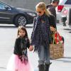 Sarah Michelle Gellar emmène sa fille Charlotte, une danseuse rock'n'roll, à son cours de danse à Los Angeles, le 21 décembre 2013