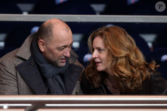 Nathalie Kosciusko-Morizet et son mari Jean-Pierre Philippe, au Parc des Princes (Paris) pour le match PSG-Lille, le dimanche 22 décembre 2013.