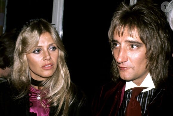 Rod Stewart et Britt Ekland le 2 juin 1975