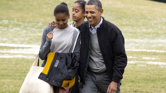Barack Obama de retour au travail quand Michelle reste au soleil pour ses 50 ans