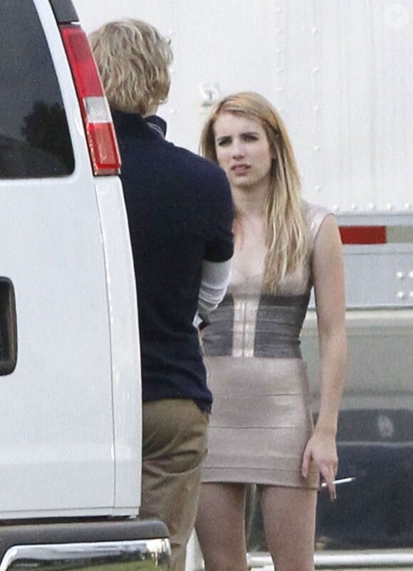 Exclusif - Emma Roberts et Evan Peters sur le tournage d'American Horror Story à la Nouvelle-Orléans le 26 juillet 2013.