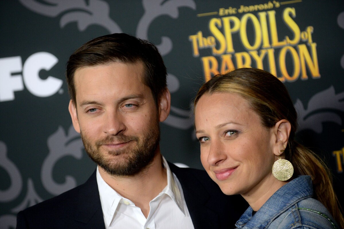 Photo : Tobey Maguire et Jennifer Meyer lors de la première de la série ...