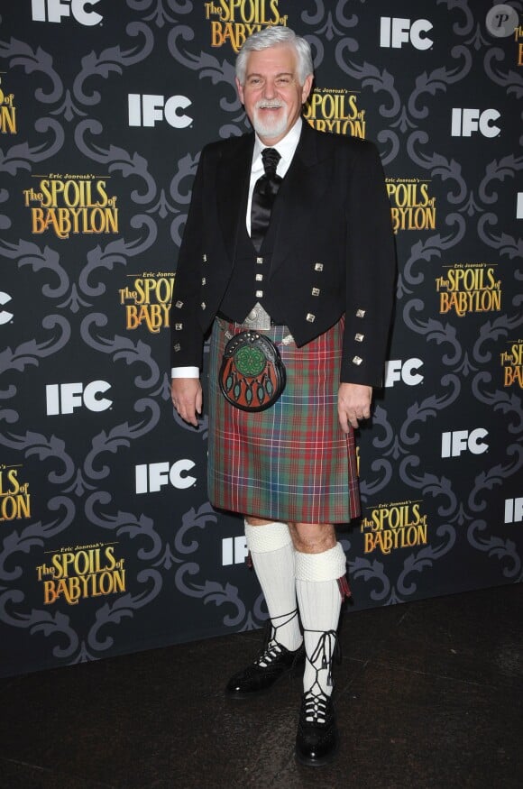 Steve Tom lors de la première de la série The Spoils Of Babylon au DGA Theater à Los Angeles, le 7 janvier 2014.
