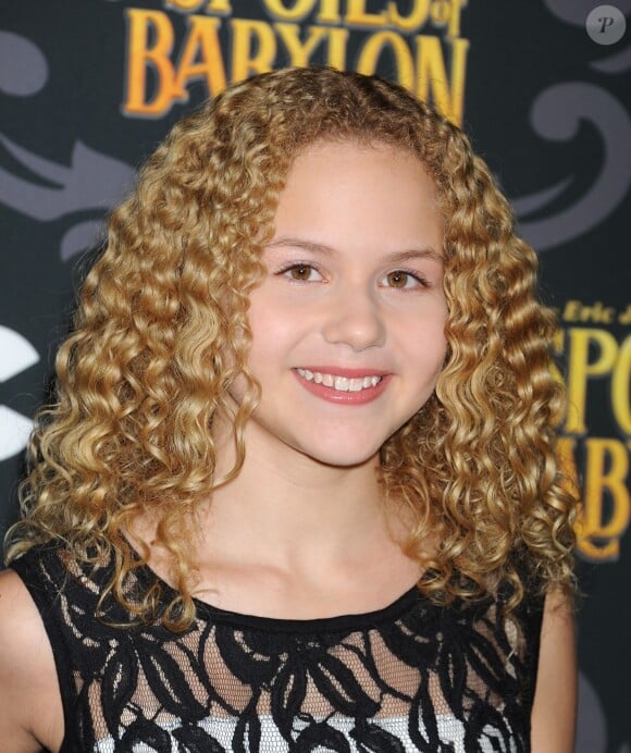 Isabella Acres lors de la première de la série The Spoils Of Babylon au DGA Theater à Los Angeles, le 7 janvier 2014.
