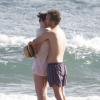 Anne Hathaway et son mari Adam Shulman en vacances à Hawaï, le 9 janvier 2014.