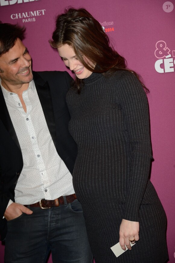 Le réalisateur François Ozon et la comédienne Marine Vacth, enceinte, (Jeune et jolie) lors du dîner au Meurice pour les Révélations des César 2014, le 13 janvier 2014 à Paris