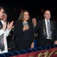  La famille princière n'a pas manqué de présider l'inauguration du 38e Festival International du Cirque de Monte-Carlo : jeudi 16 janvier 2014, la princesse Stéphanie de Monaco, sa fille Pauline Ducruet, le prince Albert et la princesse Charlene étaient présents et ravis sous le chapiteau Fontvieille. 